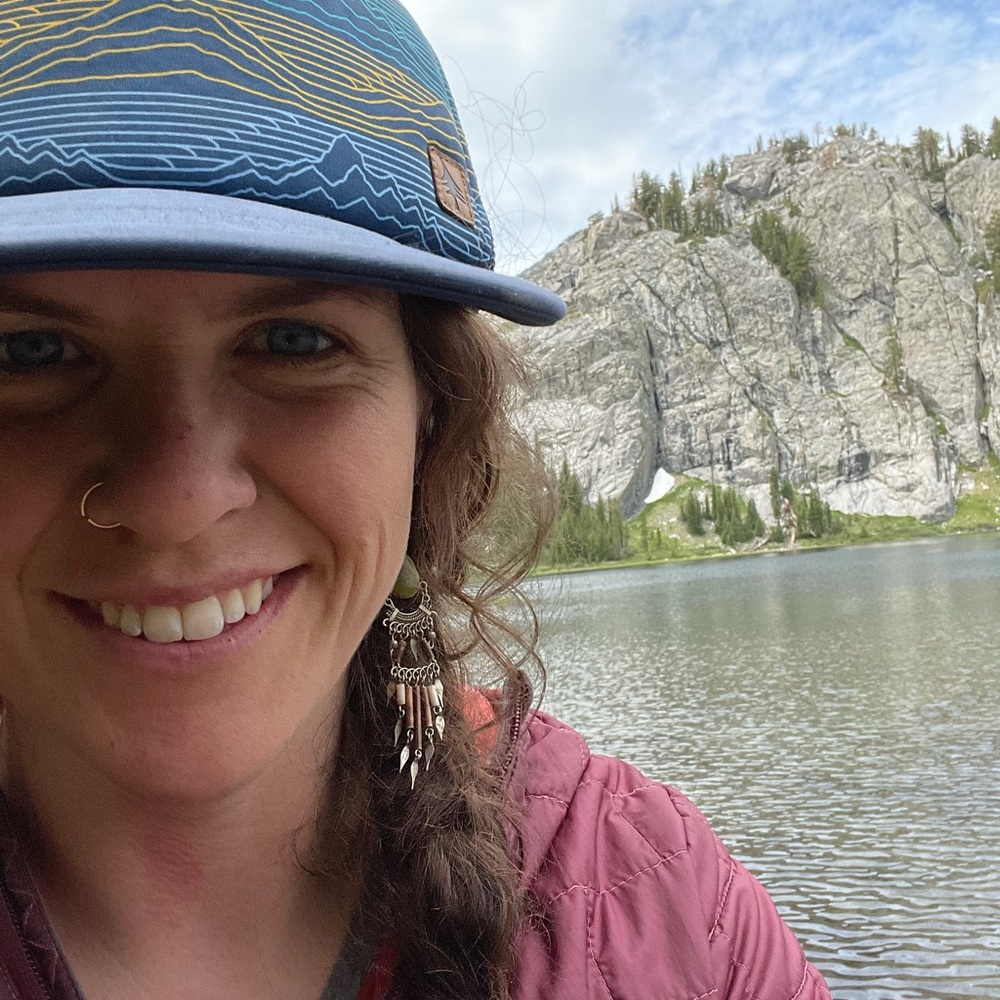 Meet your Posher, Lizzie